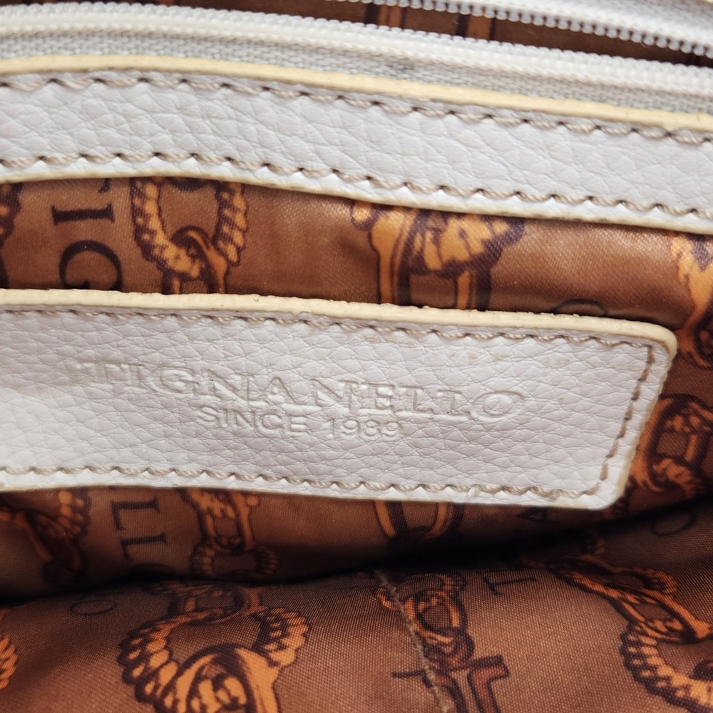 Tignanello Off White Crossbody Leather Purse lots of Pockets - Picture 7 of 9